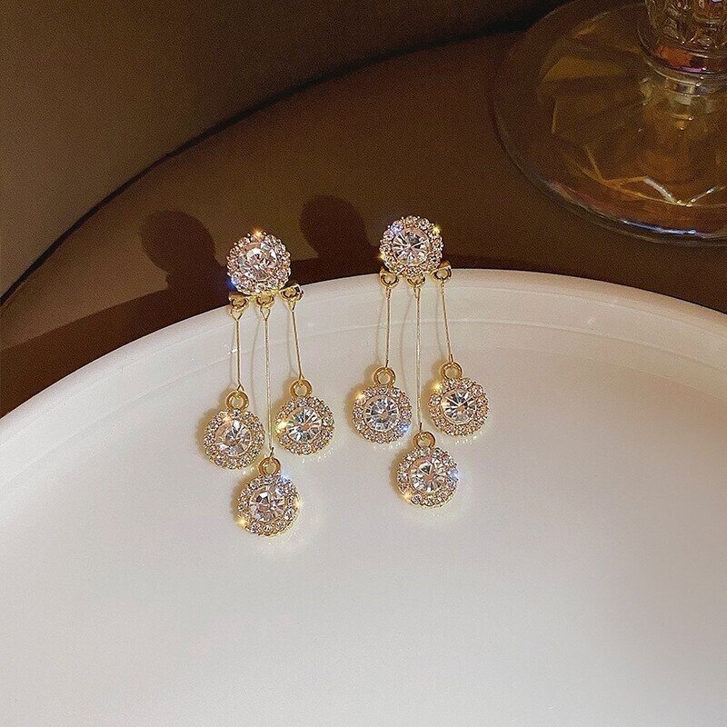 Zircon Round Leaf Earrings