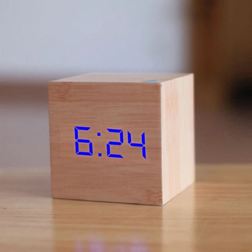 ZENICUBE – Minimalist LED Alarm Clock with Time, Date & Temperature Display