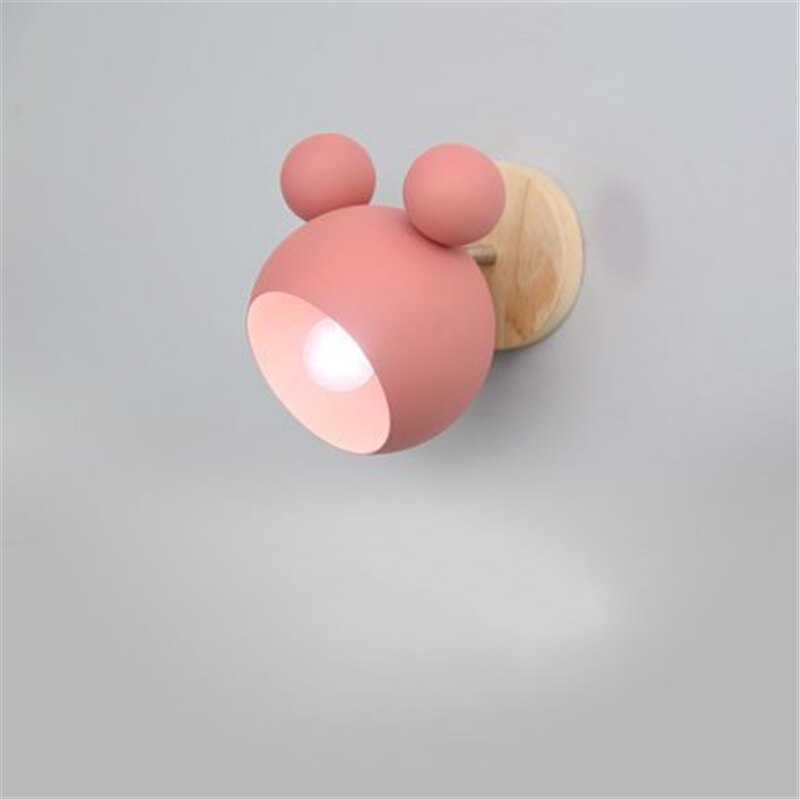Modern Wall Light Fixture – Warm LED Lighting for Stylish Interior Spaces