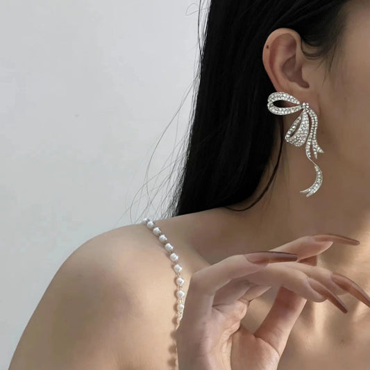 Bow Ribbon Zirconia Earrings