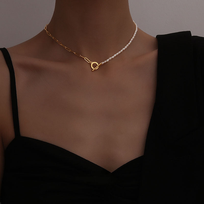T-button pearl necklace