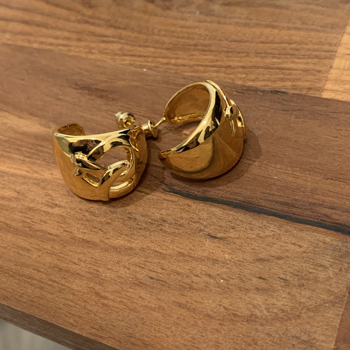 French Vintage Heart Twist Earrings