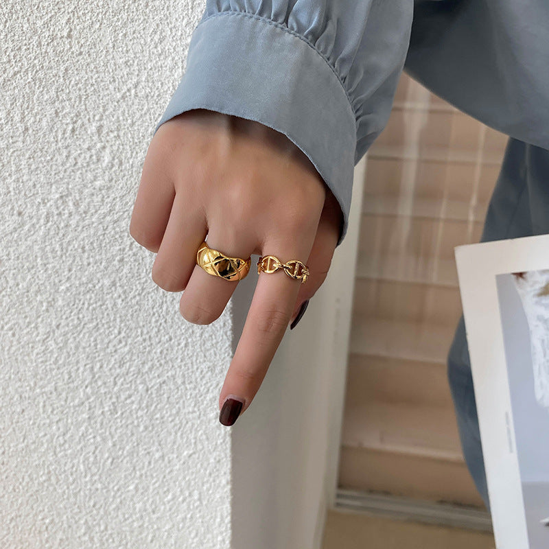 Classic Plaid Ring