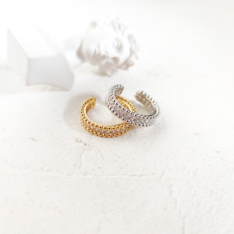 Delicate Zirconia Ring