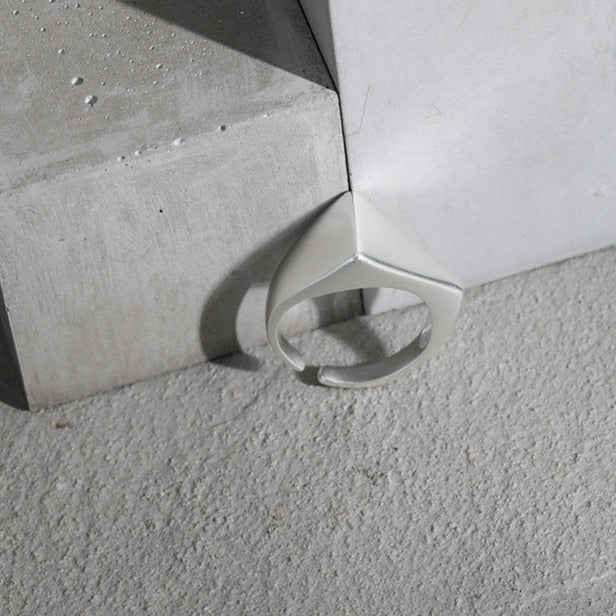 Cubic Triangle Ring
