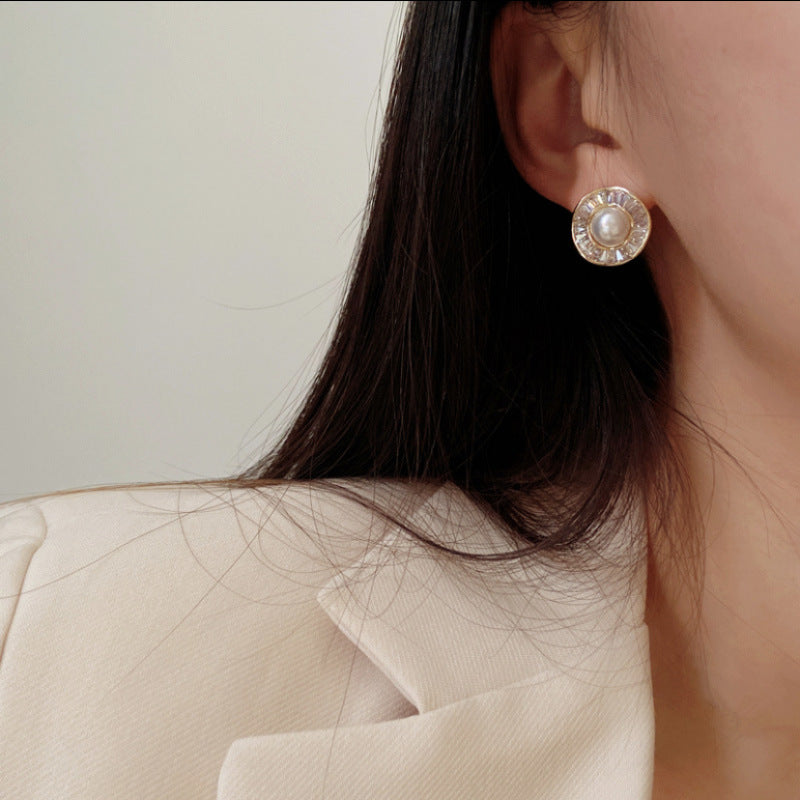 Pearl Wave Dress Earrings