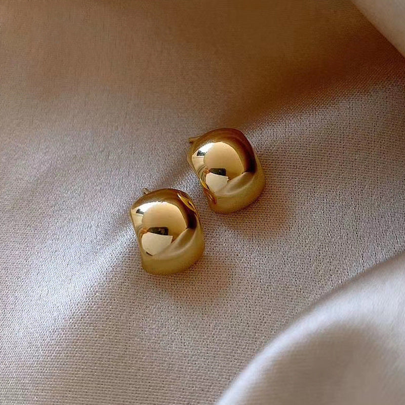 Basic Stud Earrings