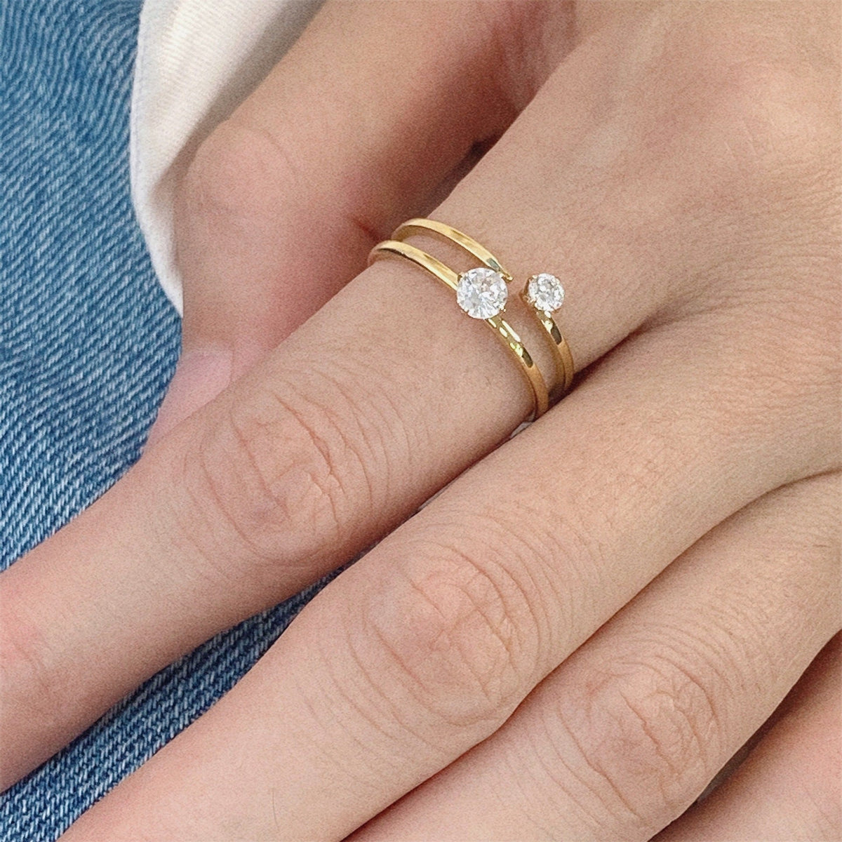Minimalist Zirconia Ring