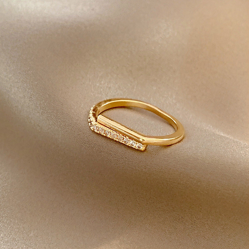 Asymmetrical Zirconia Adjustable Ring
