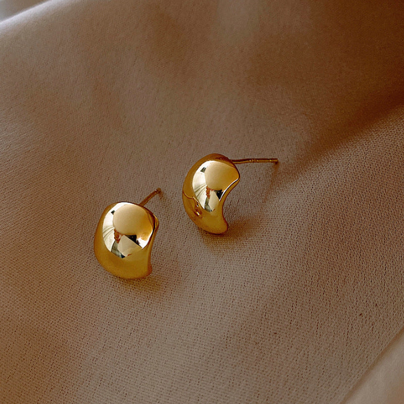 Basic Stud Earrings
