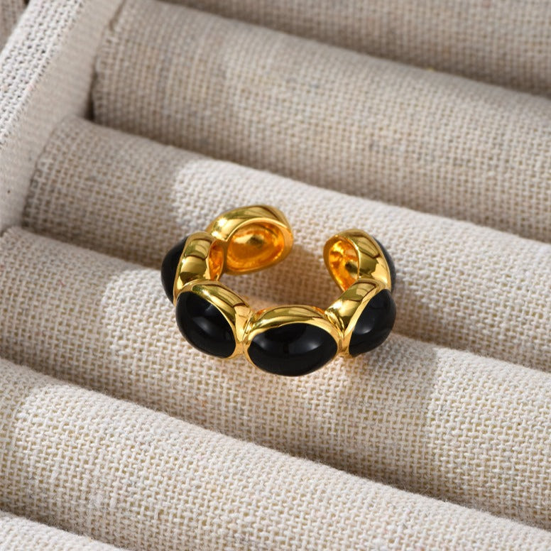 Gold Trimmed Onyx Ear Cuff/Rings