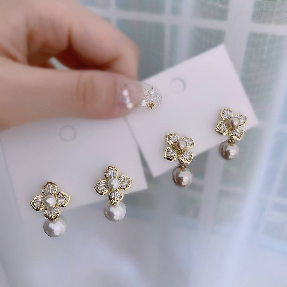 Pearl & Crystal Flower Earrings