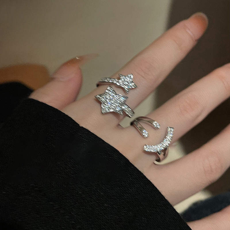 Smiling Zirconia Adjustable Ring