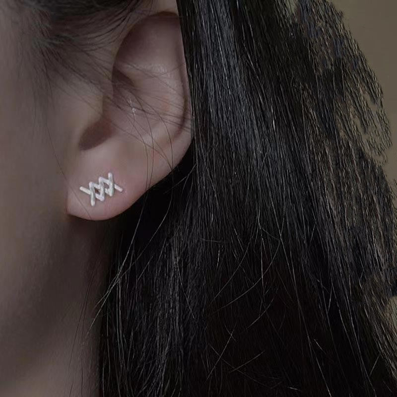 Bow Ribbon Earrings