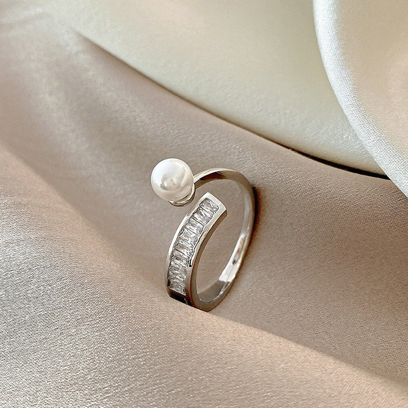 Geometric Zirconium Pearl Ring