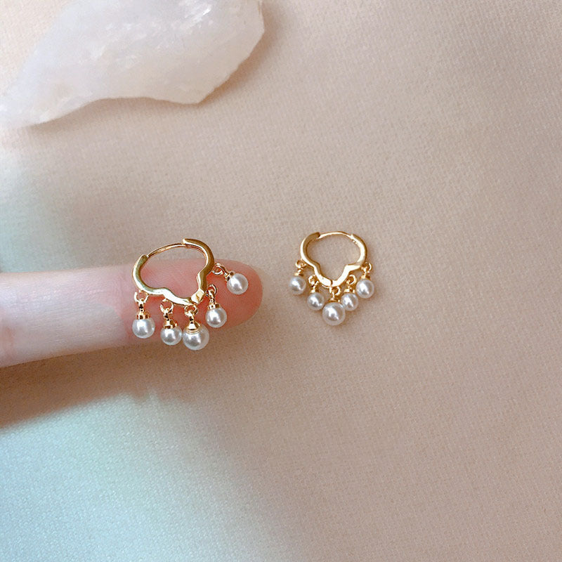 Mini Cloud Pearl Earrings