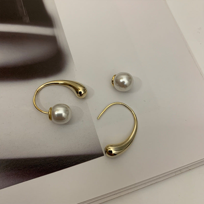 Pearl Drop Earrings