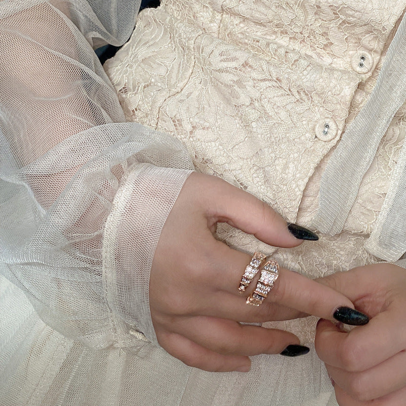 Serpentine Ring