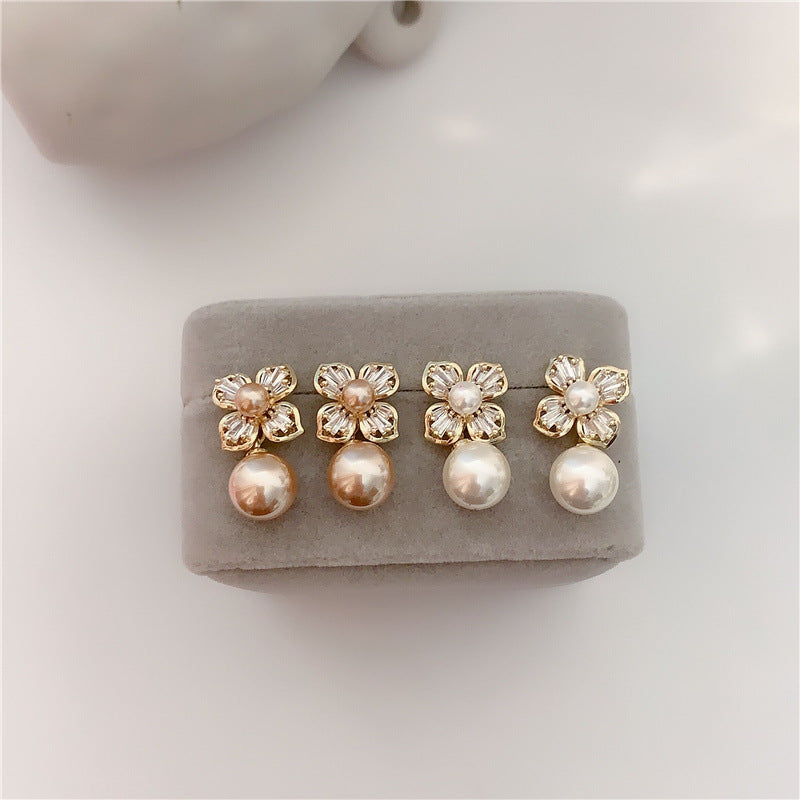 Pearl & Crystal Flower Earrings