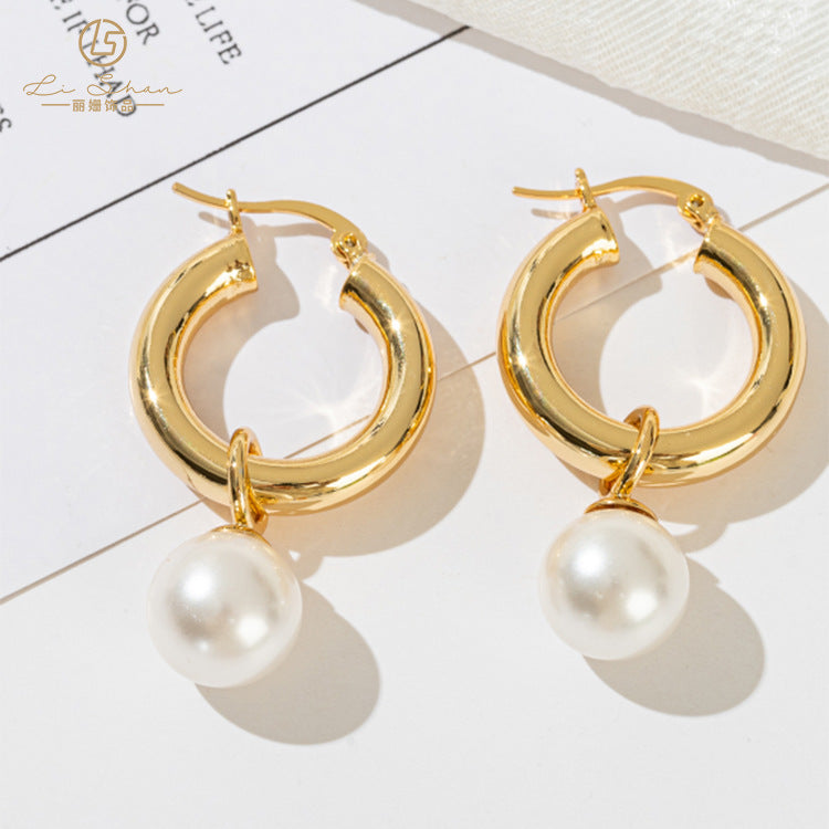 Nuri Pearl Hoop Earrings