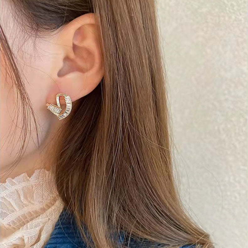 ‘Lovestruck’ Crystal Heart Earrings