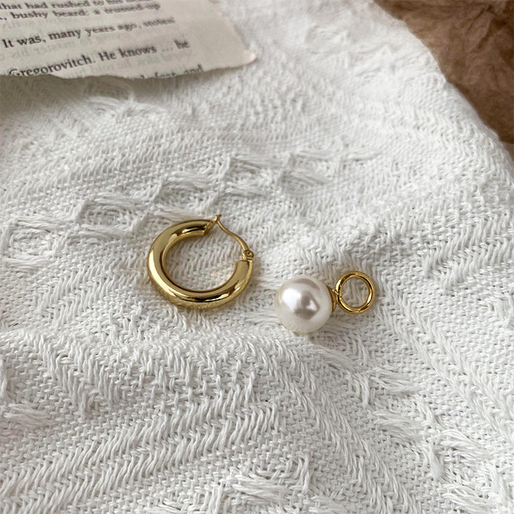 Nuri Pearl Hoop Earrings