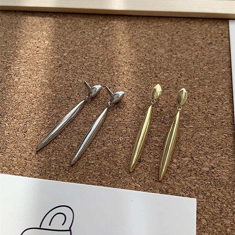 Minimalist Metallic Line Earrings