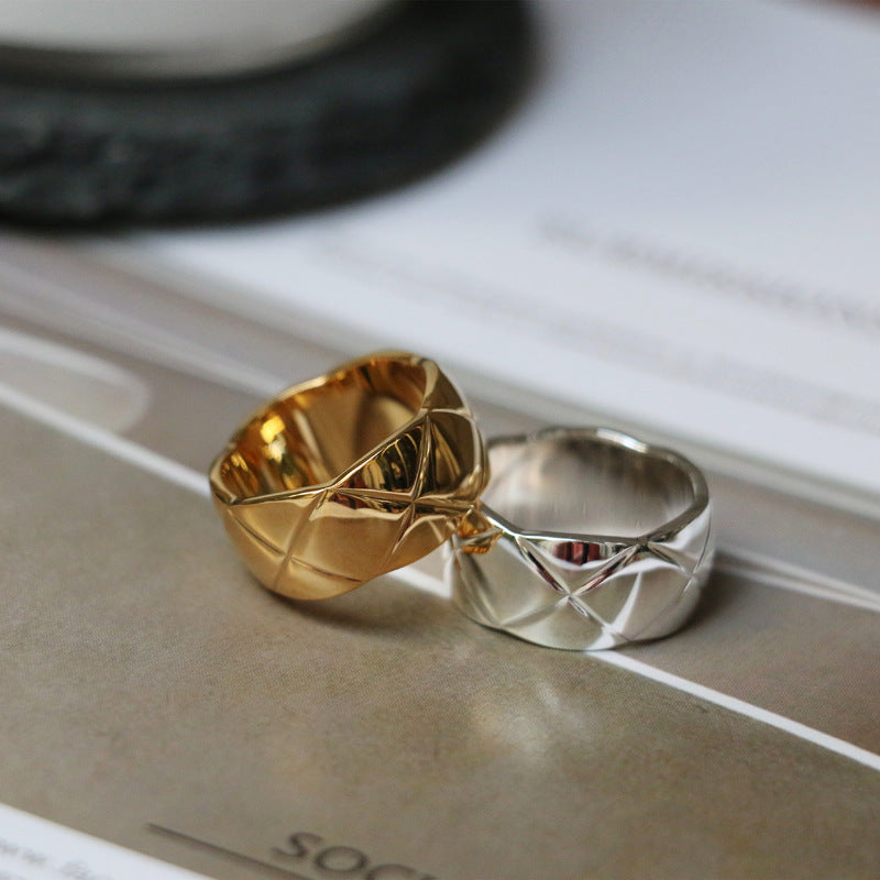 Classic Rhombus Ring