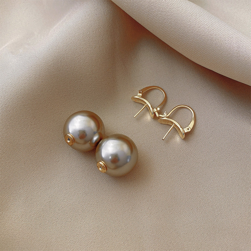Matilda Pearl Drop Earrings