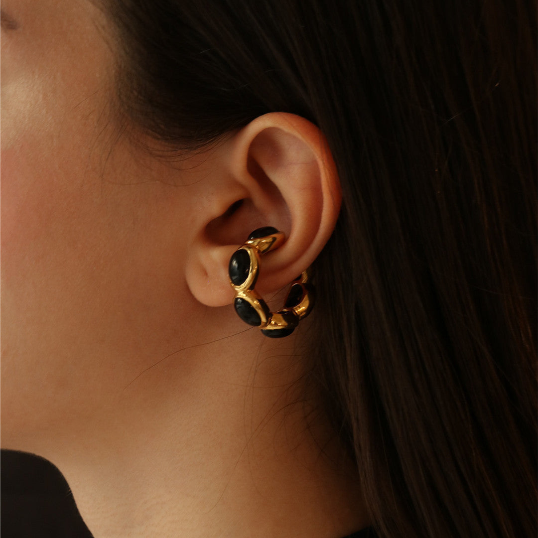 Gold Trimmed Onyx Ear Cuff/Rings