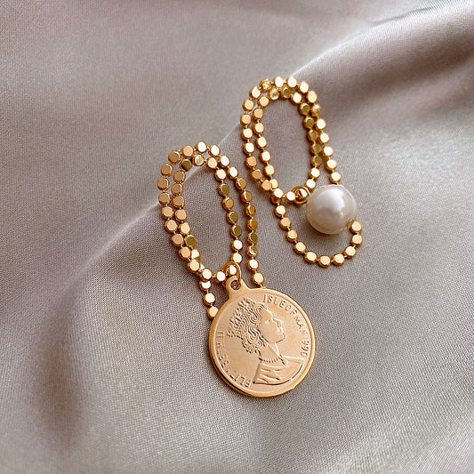 Baroque vintage asymmetrical earrings