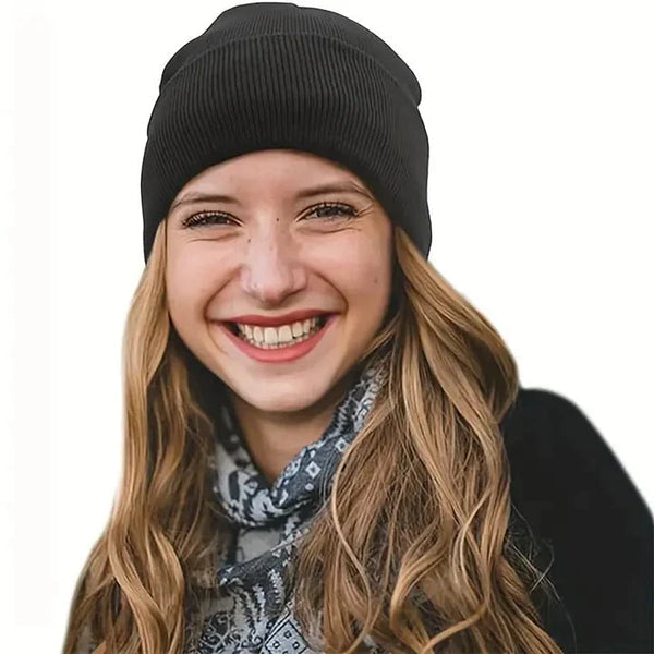 Women's Wool Winter Beanie with Anti-Frizz Silk Lining - Warm Knit Skull Cap for Hair Protection against Static and Breakage - 22 x 23cm