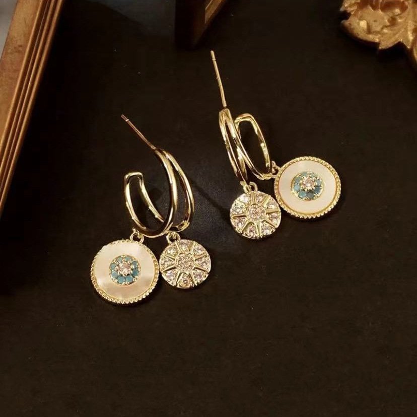 Natural shell zircon earrings