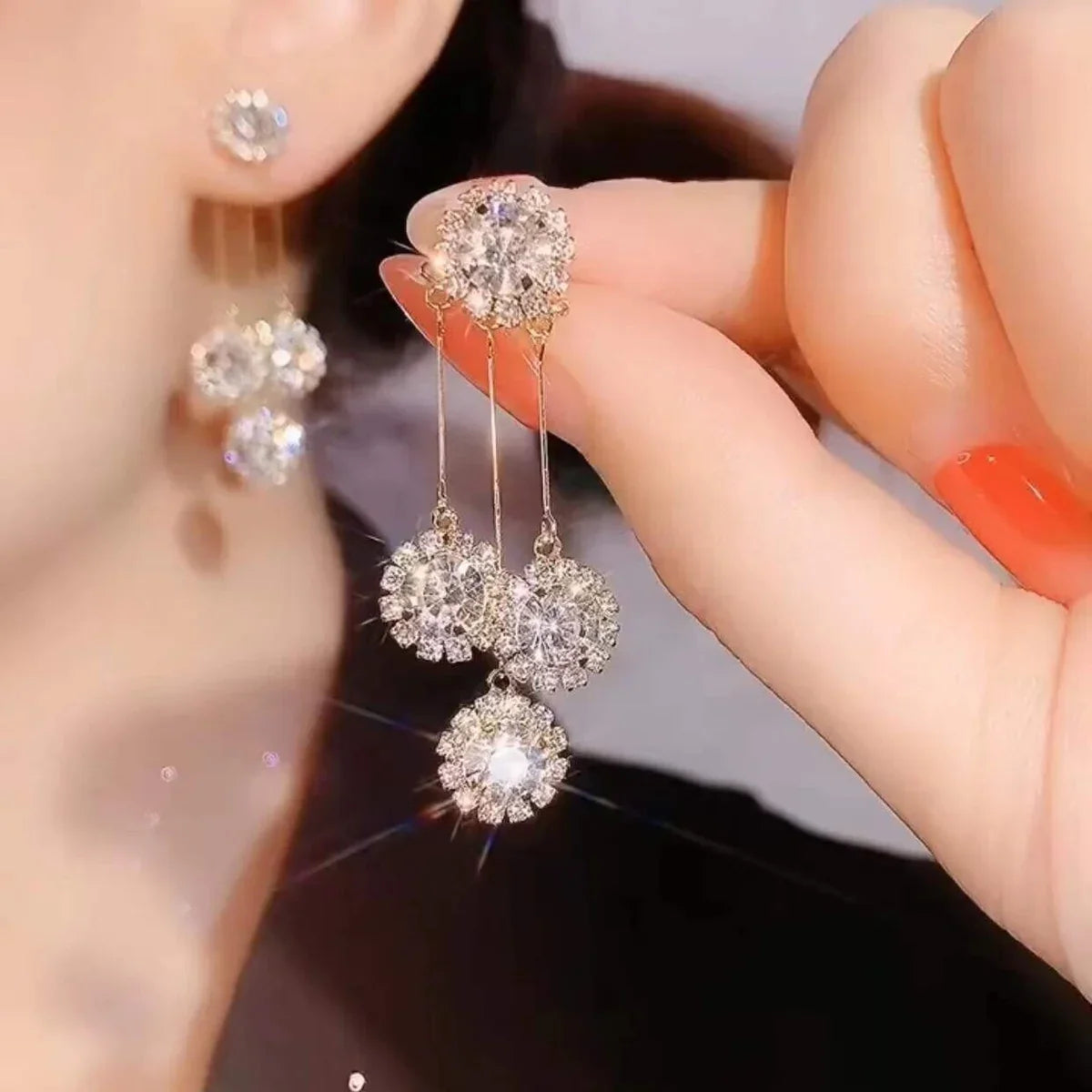 Zircon Round Leaf Earrings