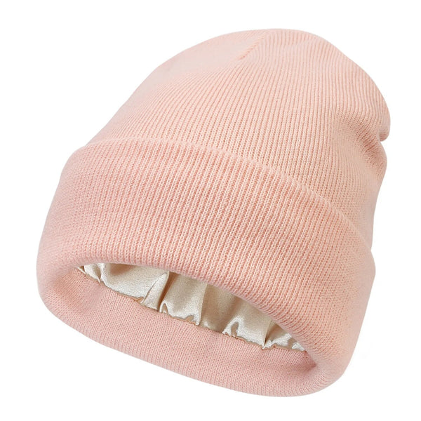 Women's Wool Winter Beanie with Anti-Frizz Silk Lining - Warm Knit Skull Cap for Hair Protection against Static and Breakage - 22 x 23cm