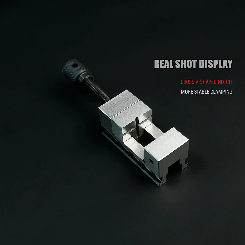 Small Steel Vise 1"