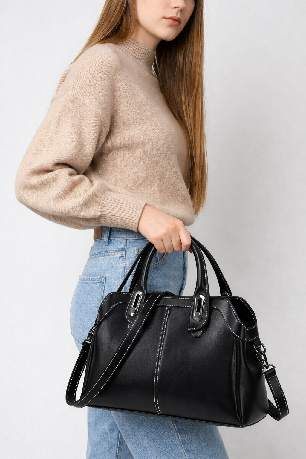 Black leather bag for work | MODENA