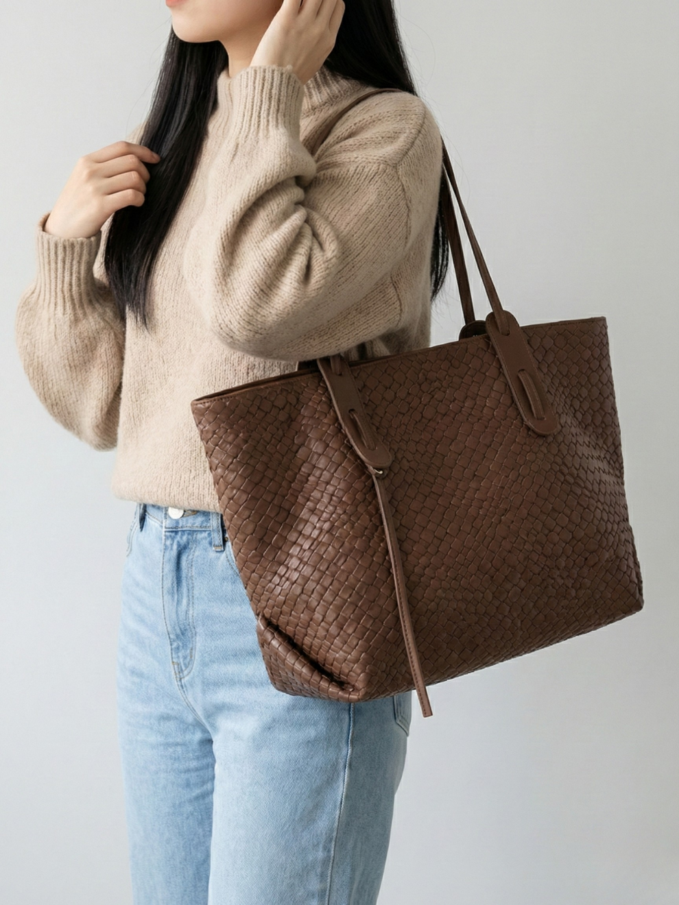 Brown vegan leather work bag | The GENOVA