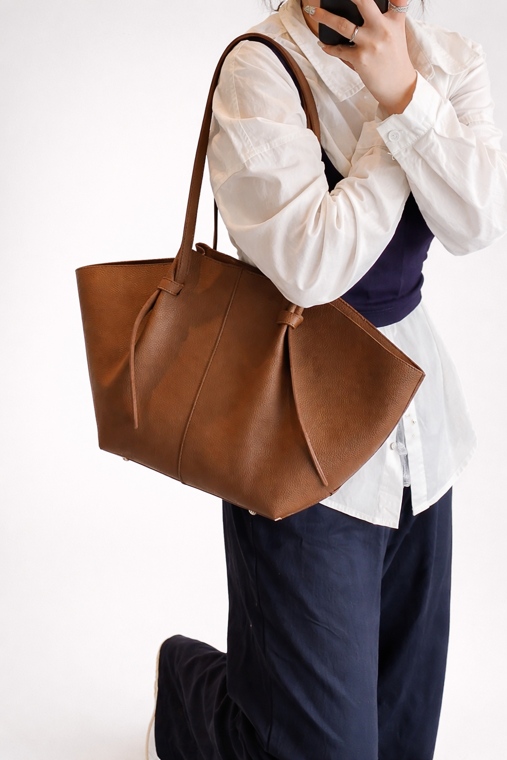 Brown tote bag for work | The Bologna