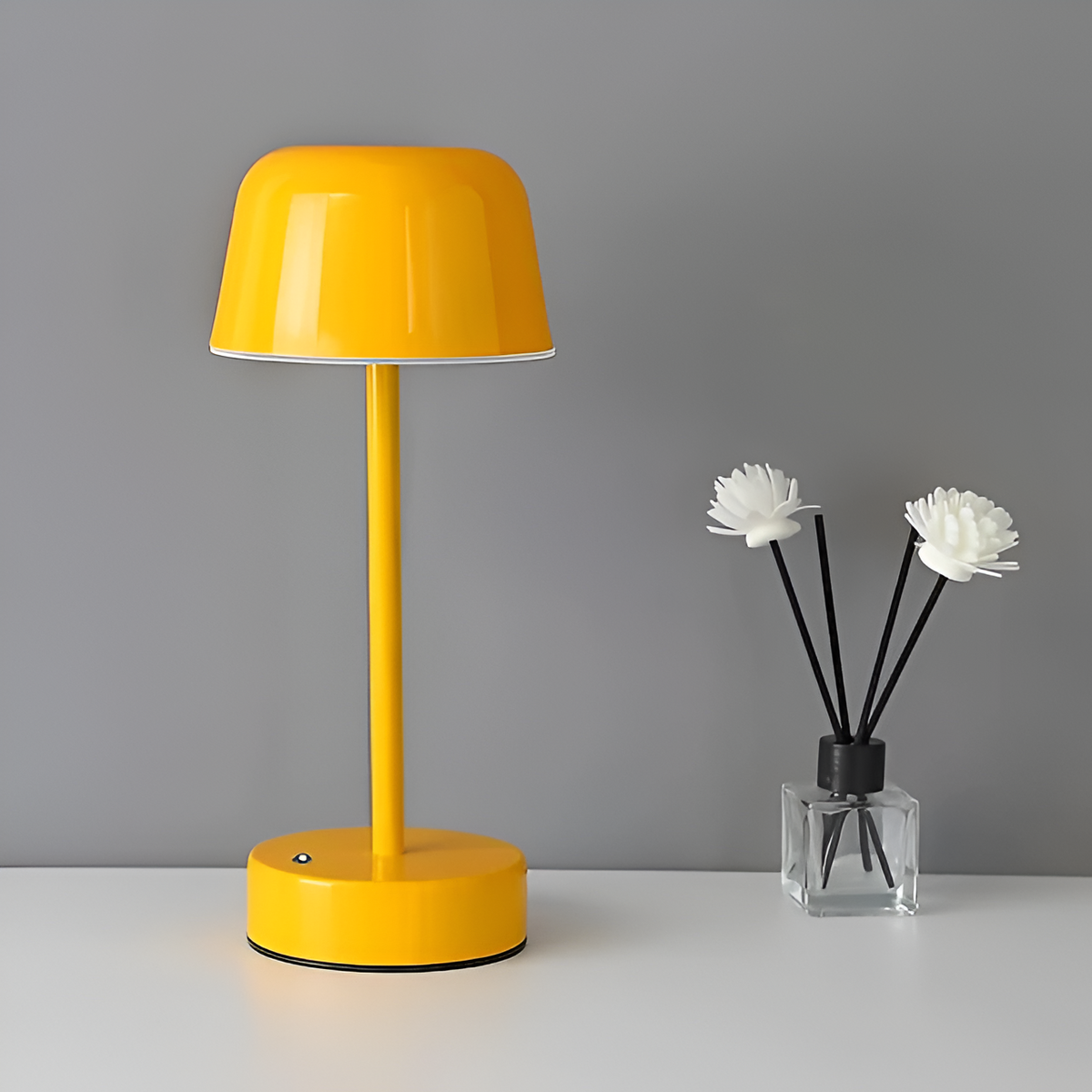 Wireless Rechargeable Retro LED Table Lamp with USB Charging