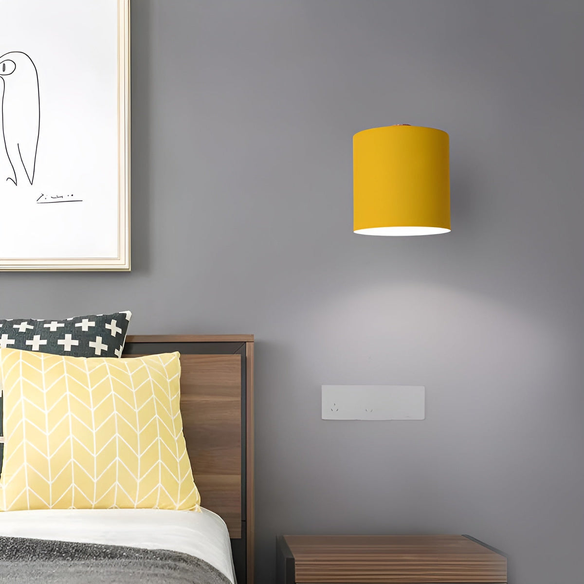 Adjustable Wall Lamp with Scandinavian Pastel Design