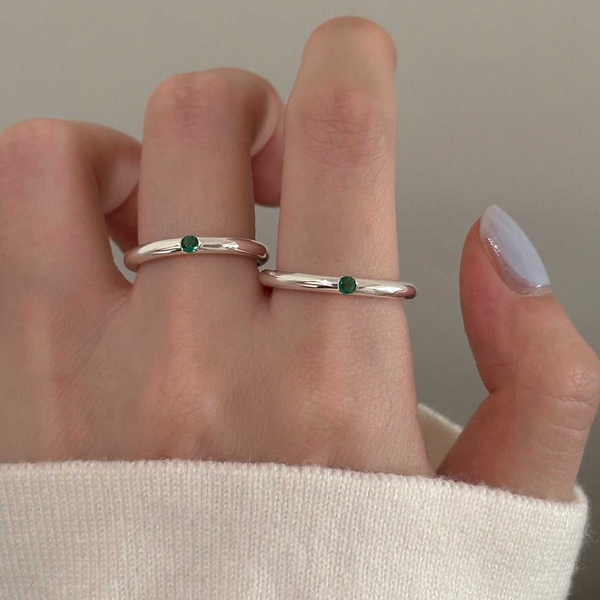 925 Sterling Silver Green Zirconia Circle Ring