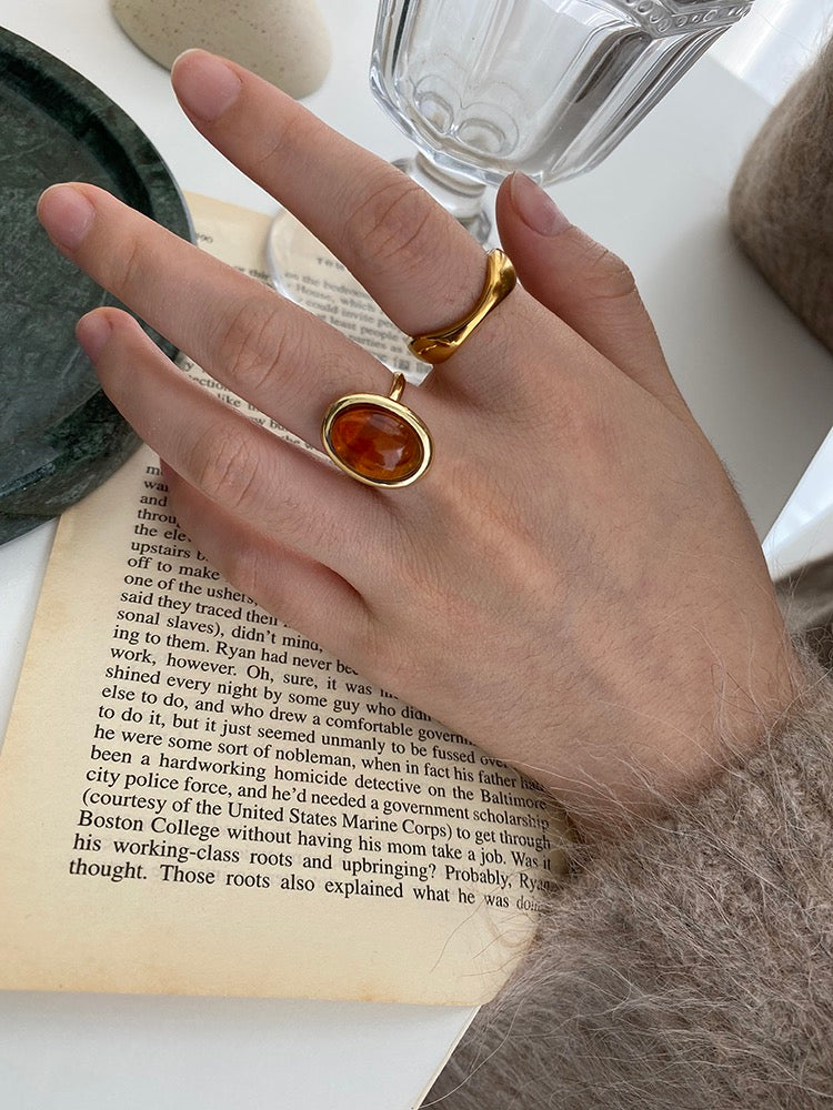 Oval Resin Ring