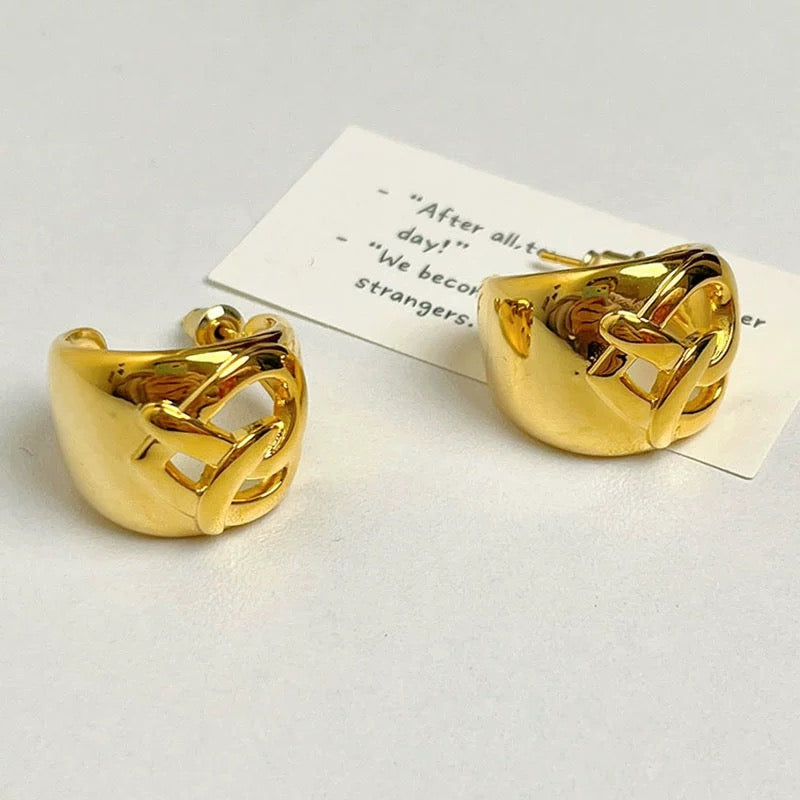 French Vintage Heart Twist Earrings