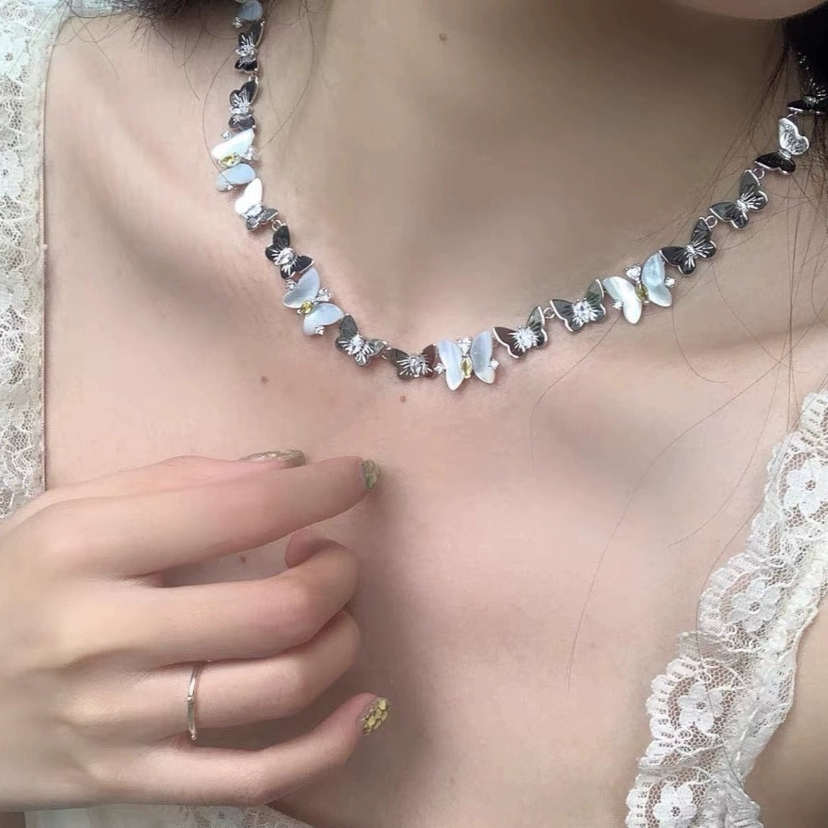 Deep Sea White Butterfly Scallop Chain