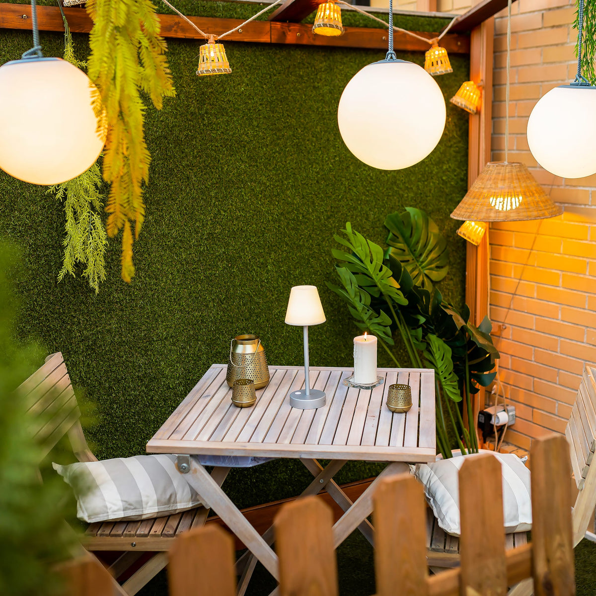 Lola Slim<br> Wireless Table Lamp