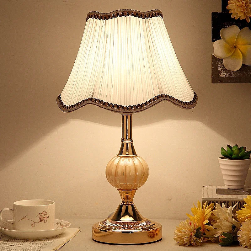 VintageNordik - Nordic Vintage Table Lamp