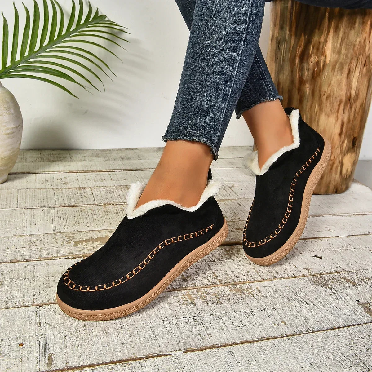 Avichic™ Women’s Warm Winter Slip-On Platform Ankle Boots