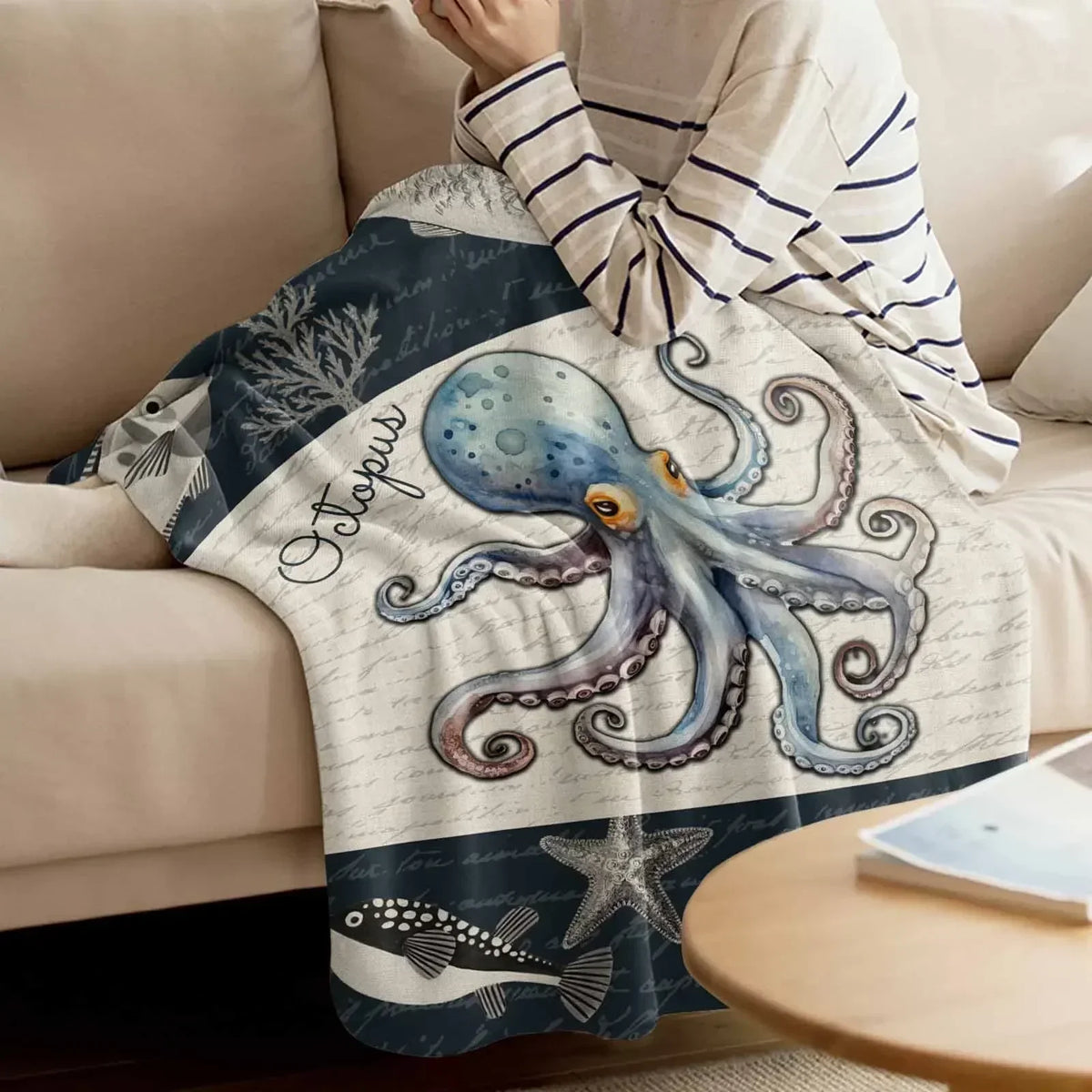 Octopus Shell Starfish Throw Blanket