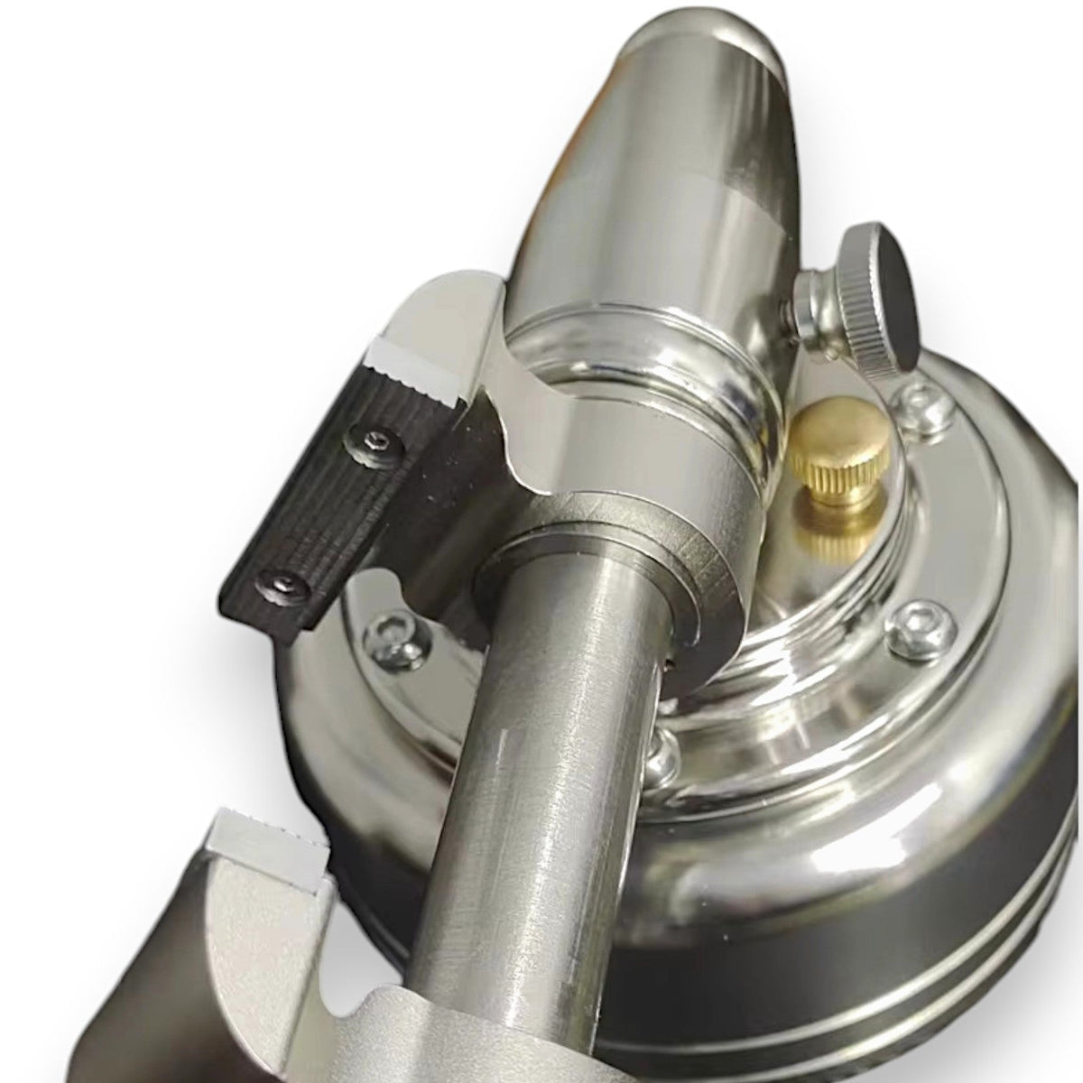 Rotatable Bench Vise with Counterweight
